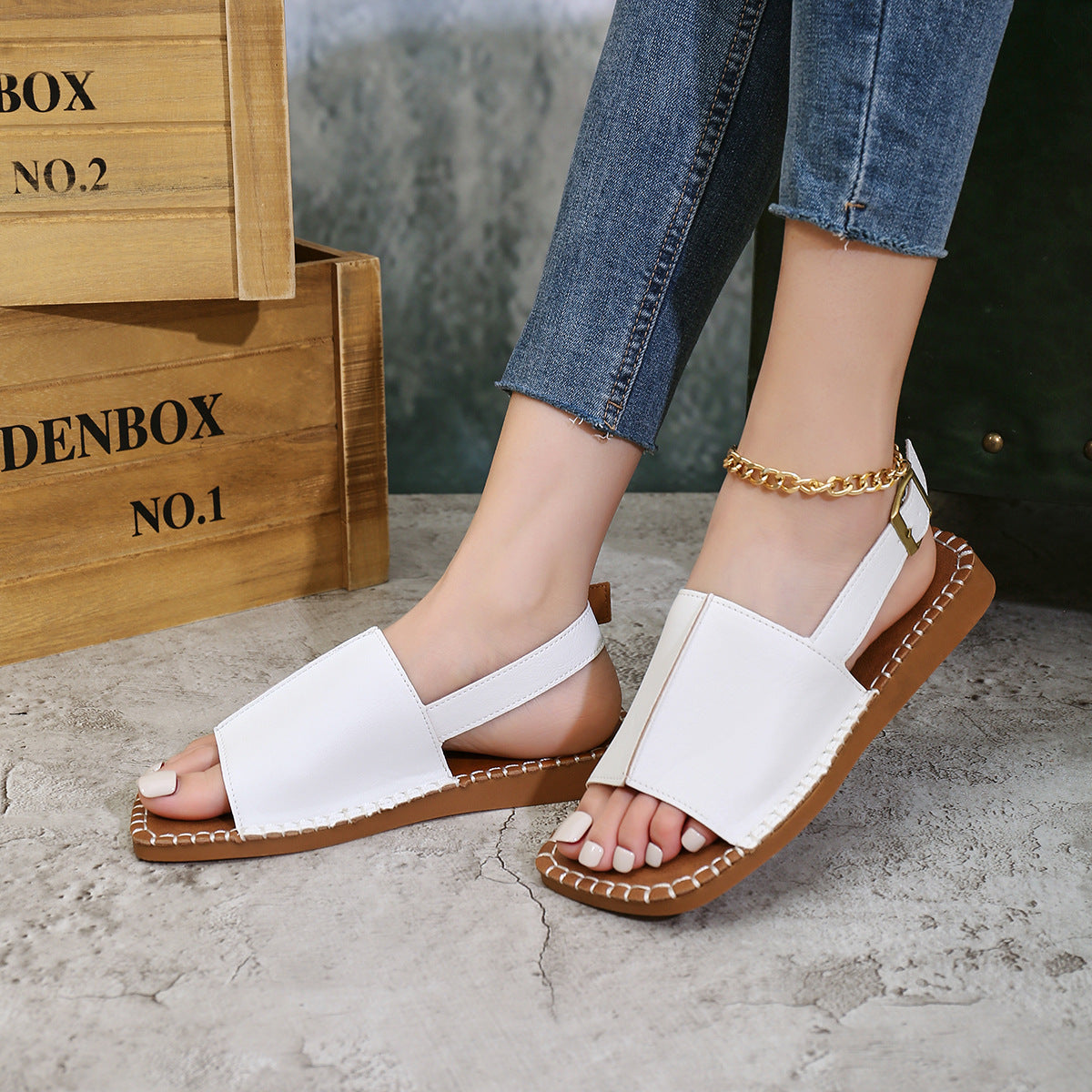 Damen Modische Riemensandalen mit eleganter Schnallenverzierung und gepolsterter Fußbettung R&B