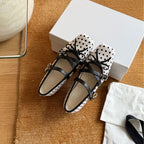 Damen modische Ballerinas mit verstellbaren Riemen und Punktmuster