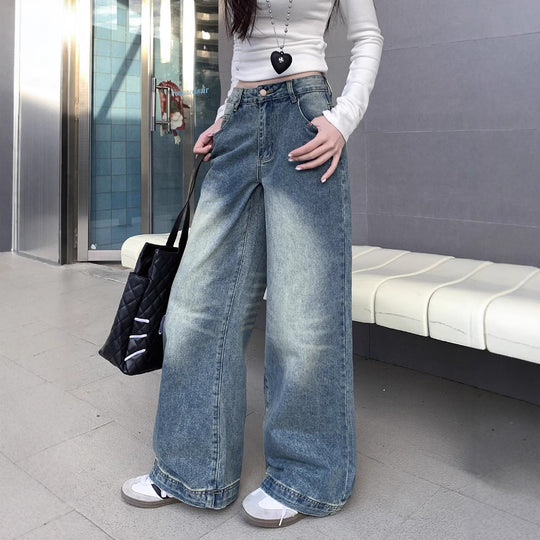 Damen weite Denim-Jeans im lässigen Stil mit modischen Waschungen R&B