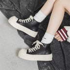 Damen Hohe Plateausneaker mit robustem Profil und sportlichem Design