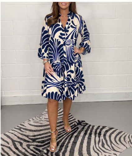 Damen Luftiges Midi-Kleid mit floralen Mustern und durchgehendem Knopfverschluss R&B