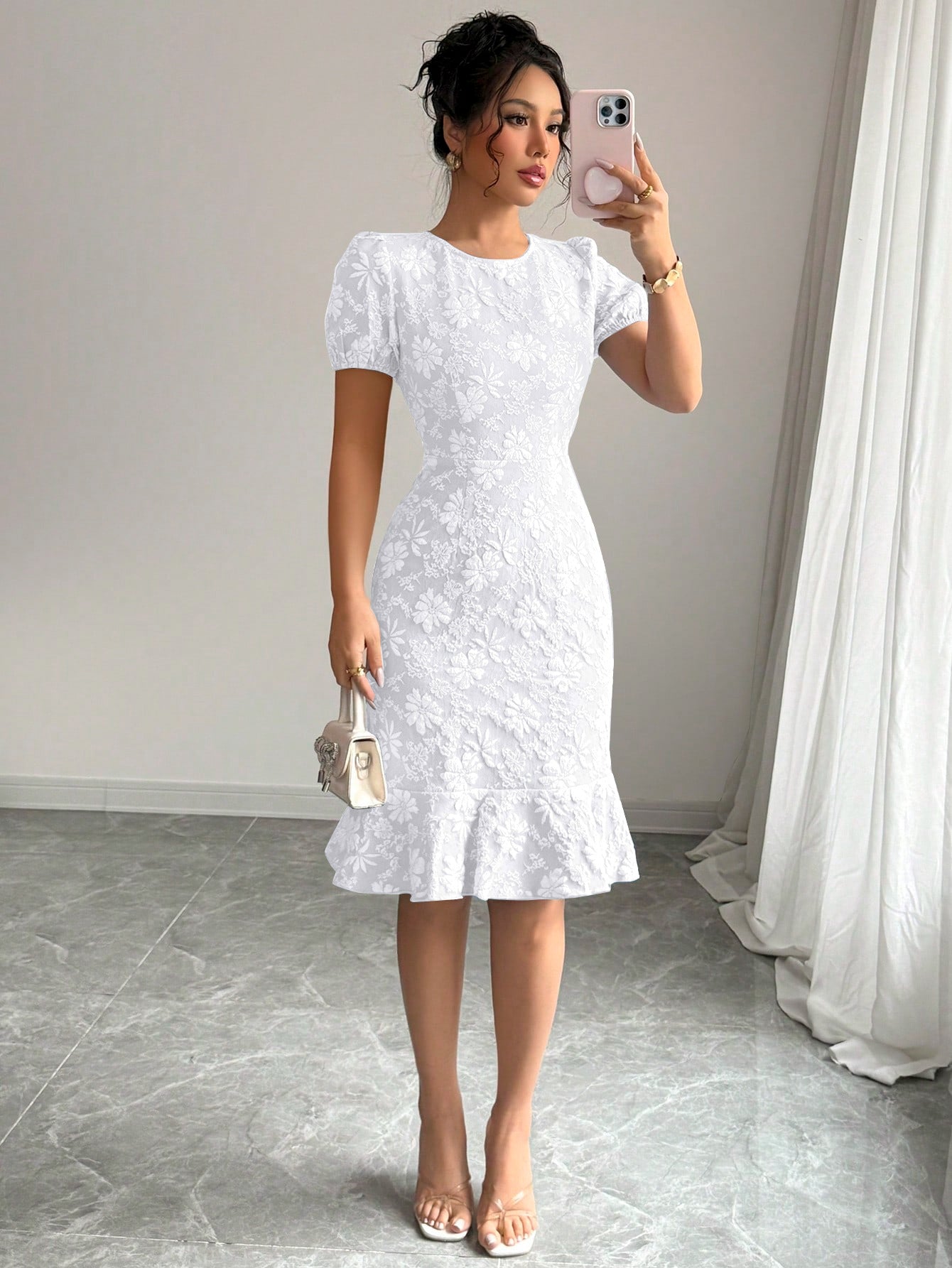 Damen Elegantes Blumenkleid mit Rüschensaum R&B