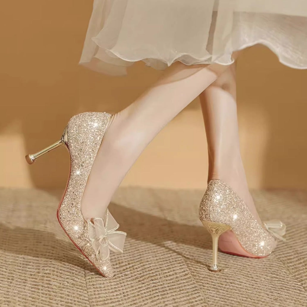 Damen Glamouröse Spitzen-Pumps mit glitzernden Akzenten und zierlichem Absatz R&B