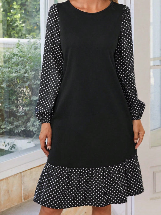 Damen elegantes Kleid mit modischen Punkteärmeln und Rüschendetail R&B