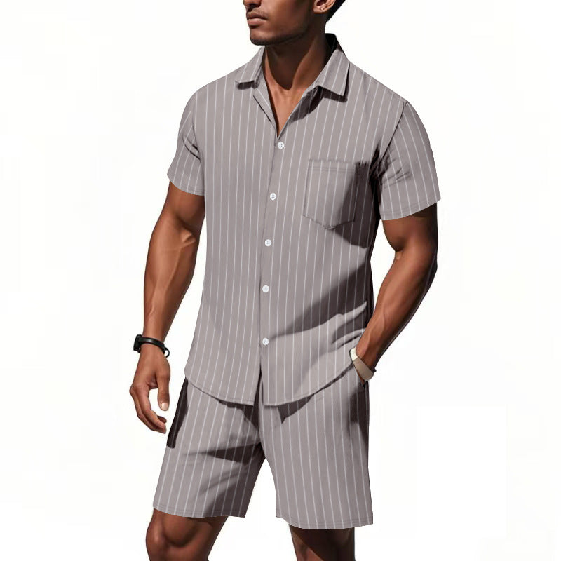 Herren Kurzarm-Pyjama-Set mit dezentem Streifenmuster und praktischer Brusttasche R&B