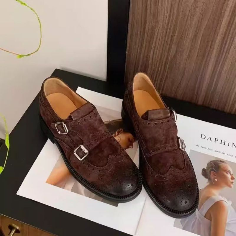 Damen elegante Brogues mit verstellbaren Riemen R&B