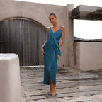 Damen Elegantes Abendkleid mit tiefem V-Ausschnitt und figurbetontem Schnitt R&B
