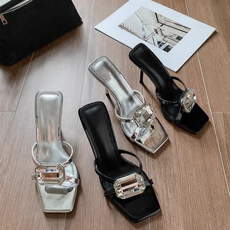 Damen elegante High Heels mit funkelndem Schmuckdetail R&B