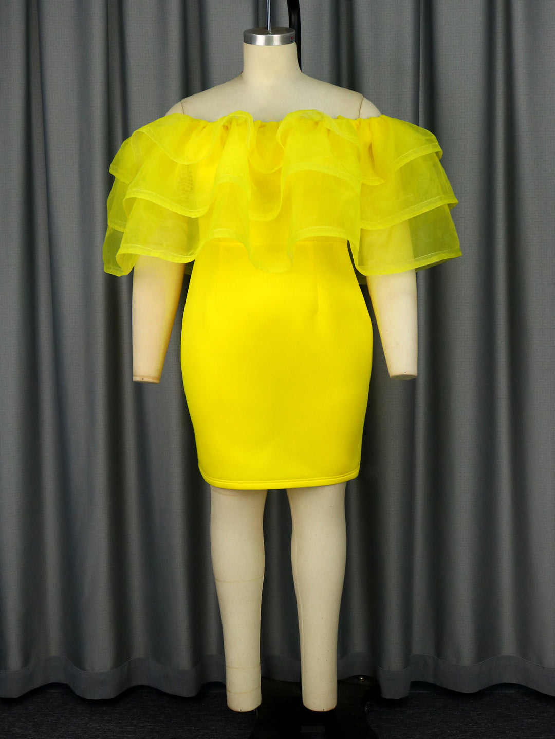 Damen Off-Shoulder-Kleid mit voluminösem Tüllvolant R&B