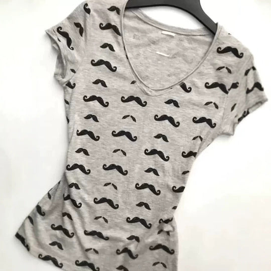 Damen T-Shirt mit kreativem Schnurrbart-Design R&B