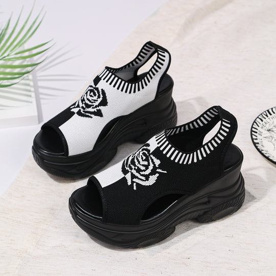 Damen Plateausandalen mit attraktiver Blumenapplikation R&B