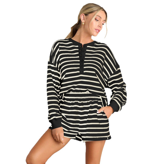 Damen Lässiges Set aus gestreiftem Oberteil und Shorts im Sport-Look R&B