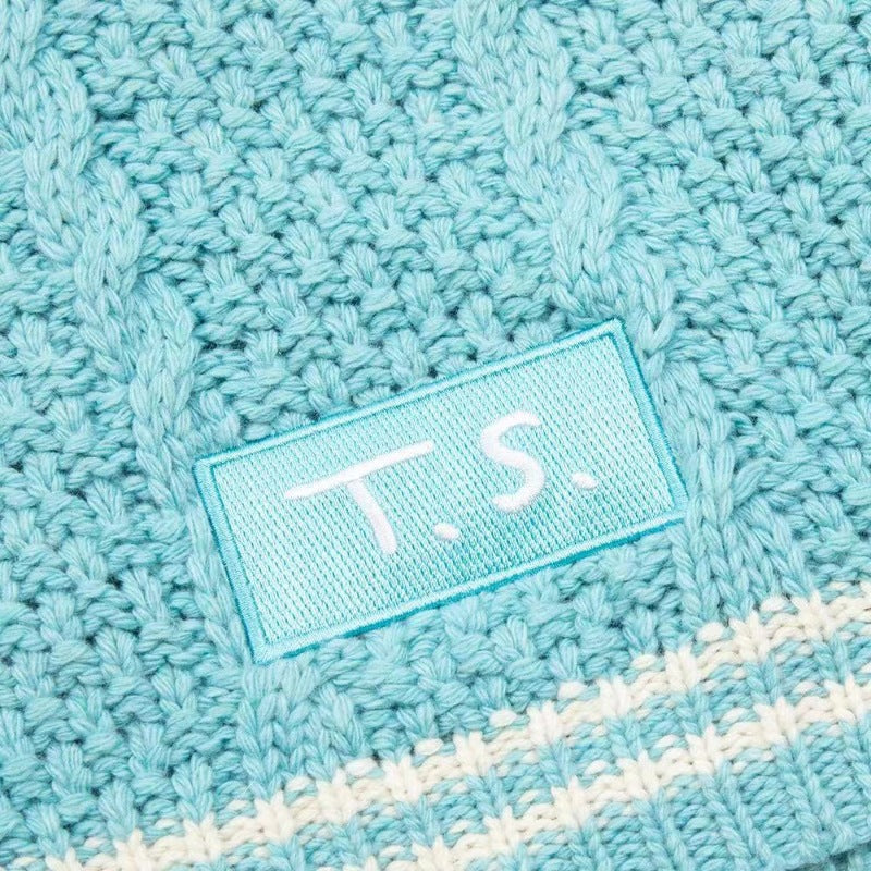 Damen modischer Strickcardigan mit V-Ausschnitt und Branding R&B