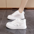 Damen Sportliche Sneakers mit atmungsaktiven Mesh-Einsätzen und rutschfester Sohle R&B