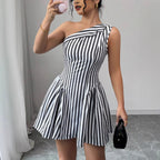 Damen Schulterfreies Streifen-Kleid mit eleganten Falten R&B