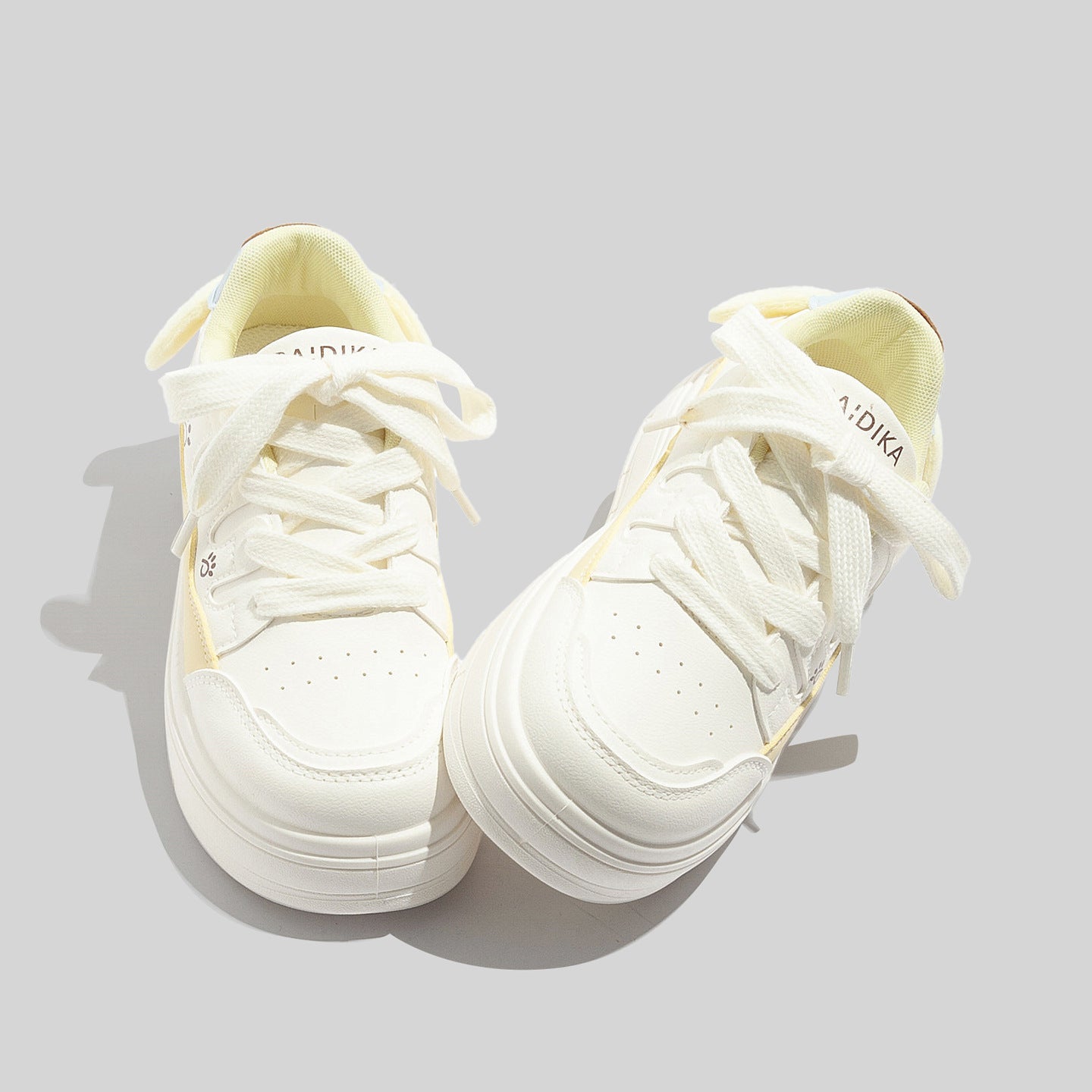 Damen Sneakers
