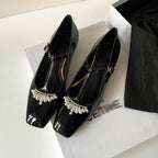 Damen Elegante und stilvolle Ballerinas mit Perlenapplikation