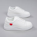 Damen Sneakers mit herzförmigem Akzent und bequemer Laufsohle R&B