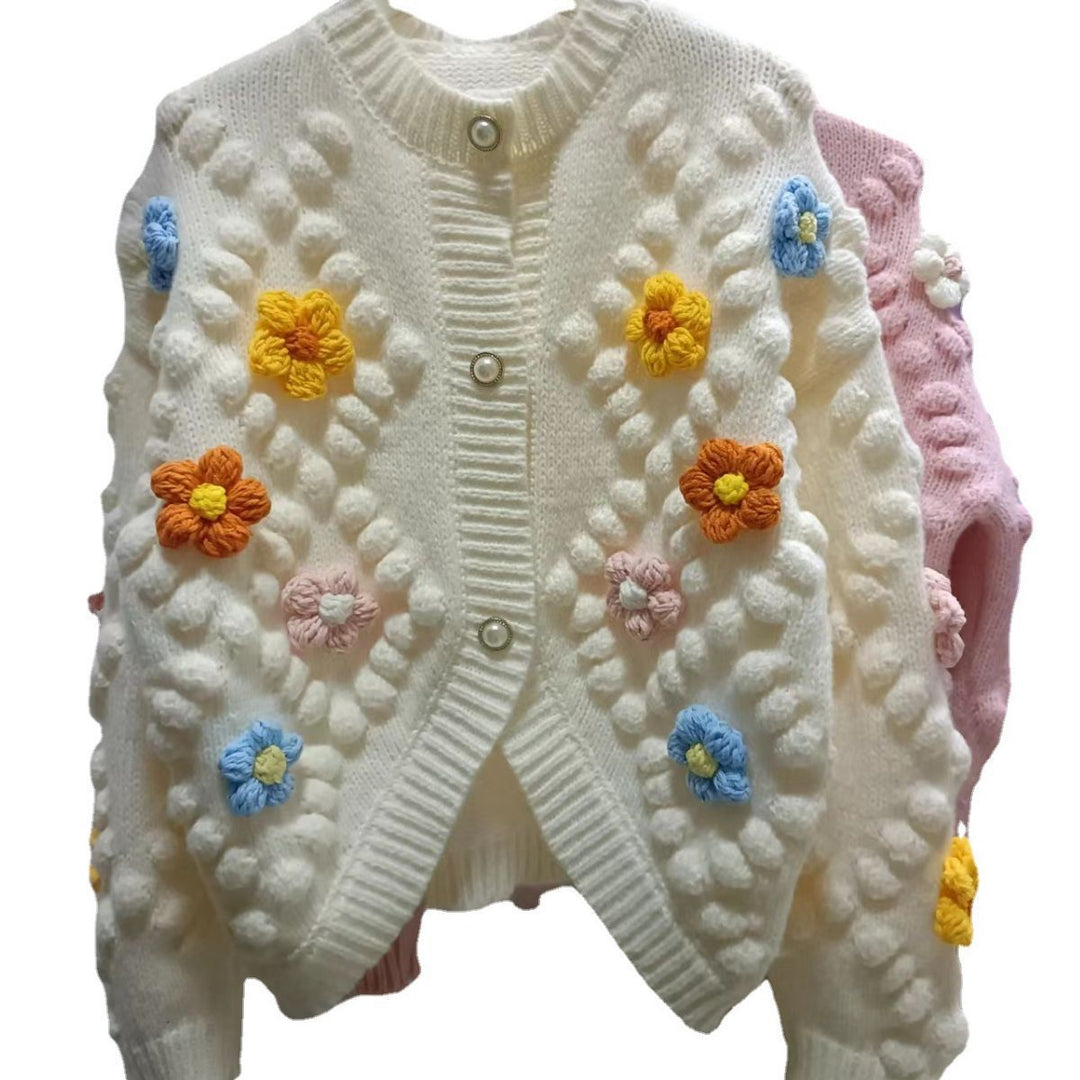 Damen Strickjacke mit Blumenapplikation und Knopfleiste R&B