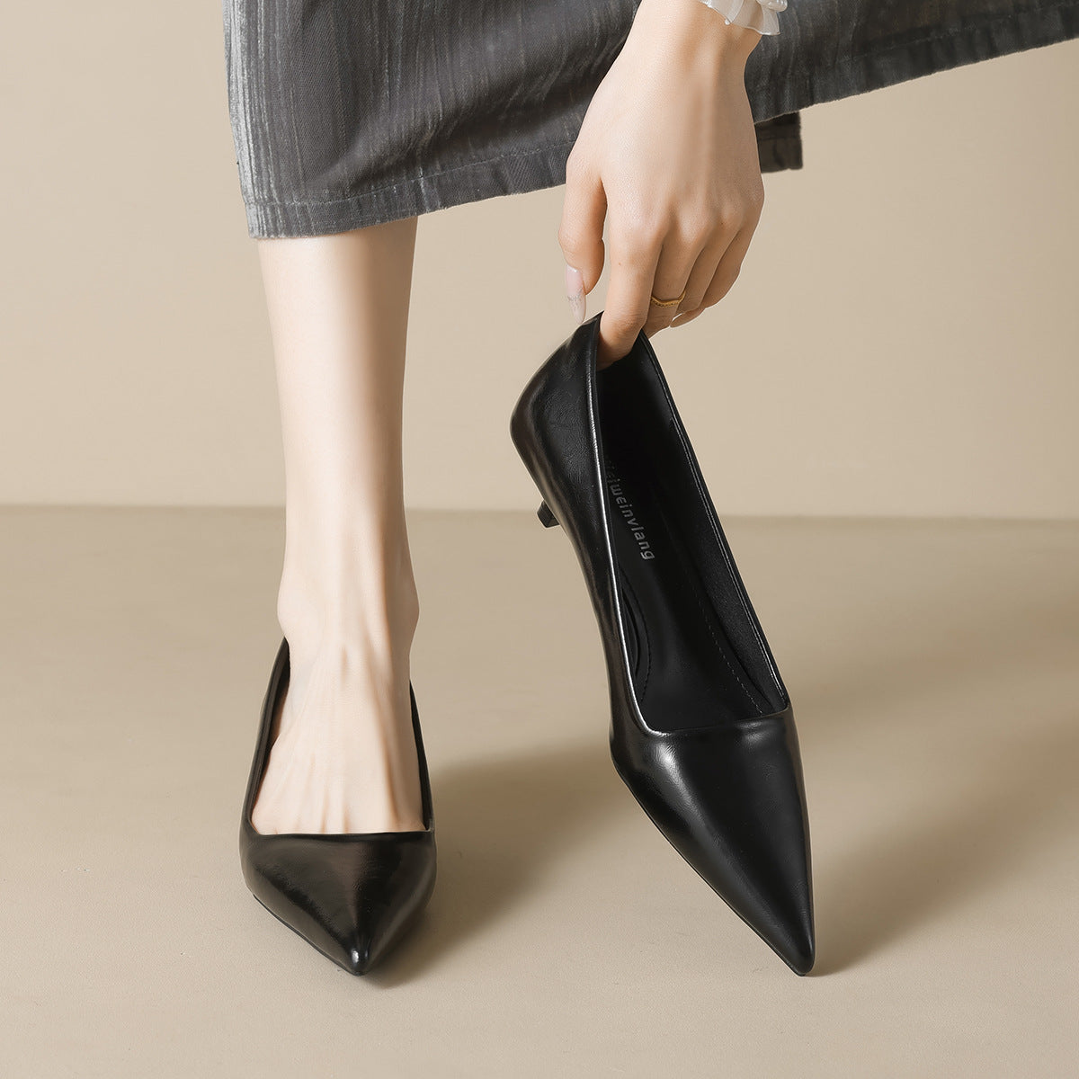 Damen elegante spitze Pumps mit komfortablem Blockabsatz