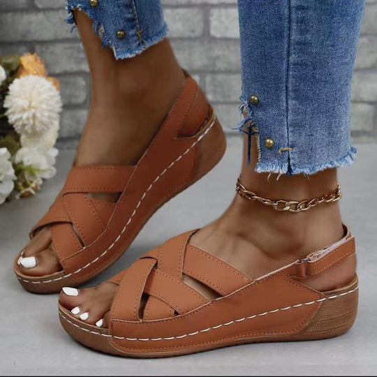 Damen Komfortable Wedge-Pantoletten mit verstellbaren Riemen R&B
