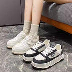 Damen Stadtliche Chunky Sneakers mit dicker Sohle und sportlichem Design R&B