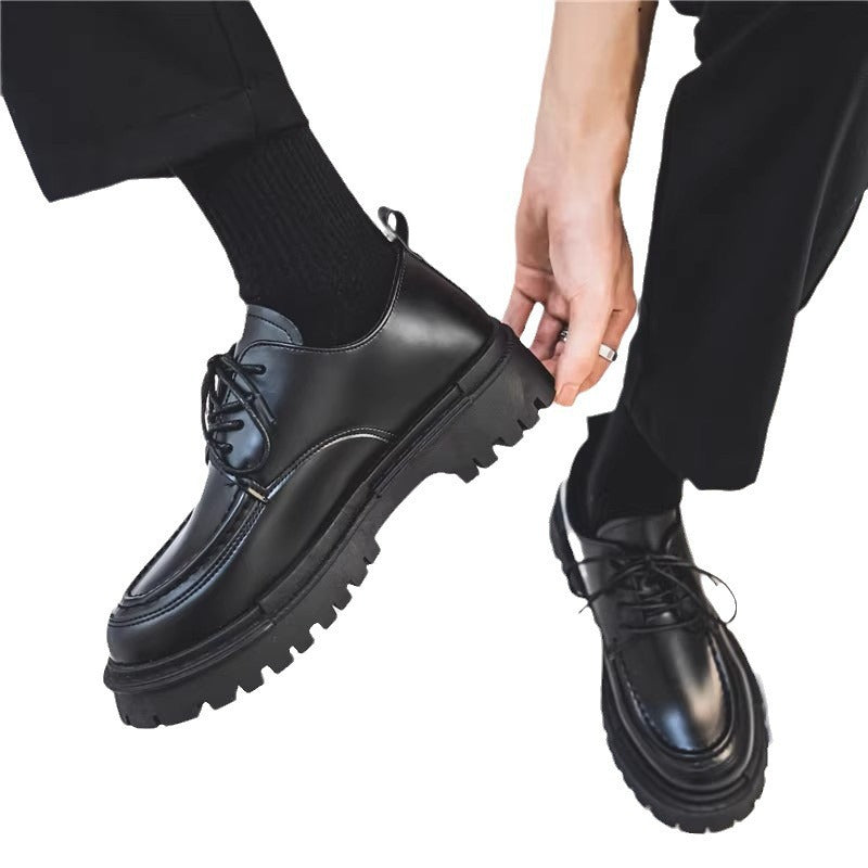 DamenModerne Schnürschuhe mit robustem Profil und trendigem Design R&B