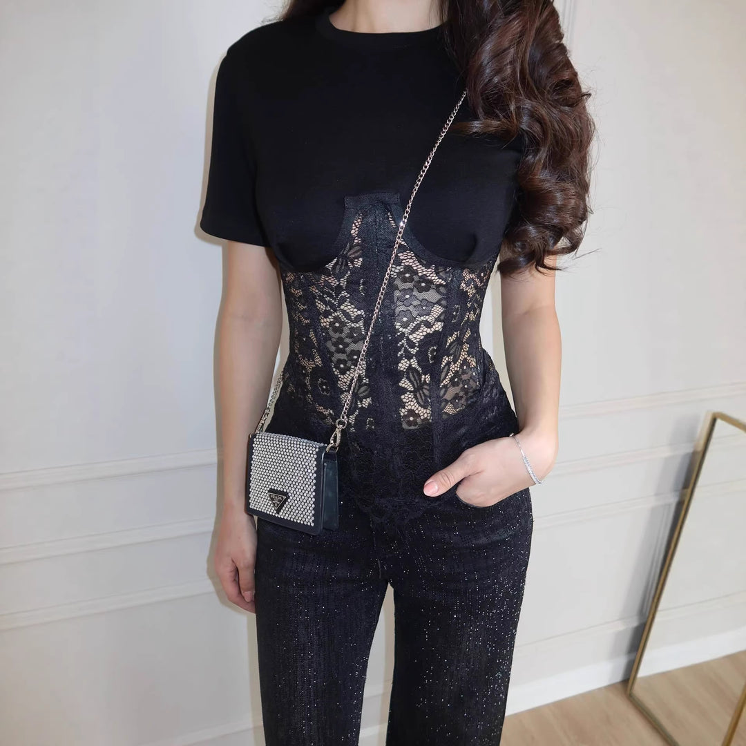 Damen nan T-Shirt mit eingesetztem Spitzenkorsett und konturierter Bügelnaht R&B