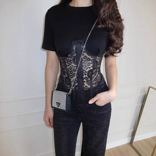 Damen nan T-Shirt mit eingesetztem Spitzenkorsett und konturierter Bügelnaht R&B