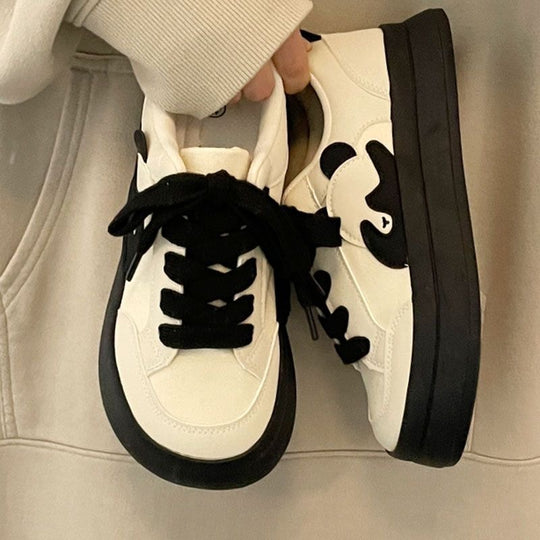 Damen Modische Sneakers mit auffälligem Design und prägnanter Sohle R&B