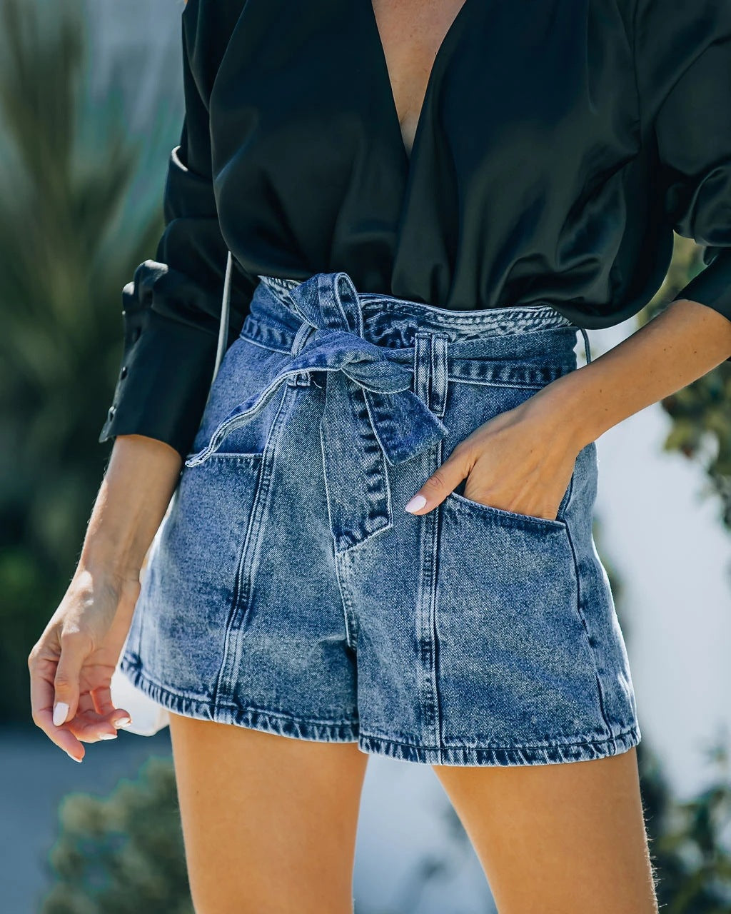 Damen Denim-Shorts mit hohem Bund und Taillengürtel R&B