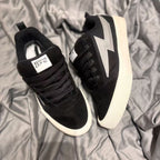 Damen Sportliche Sneakers mit dynamischem Blitzdesign R&B