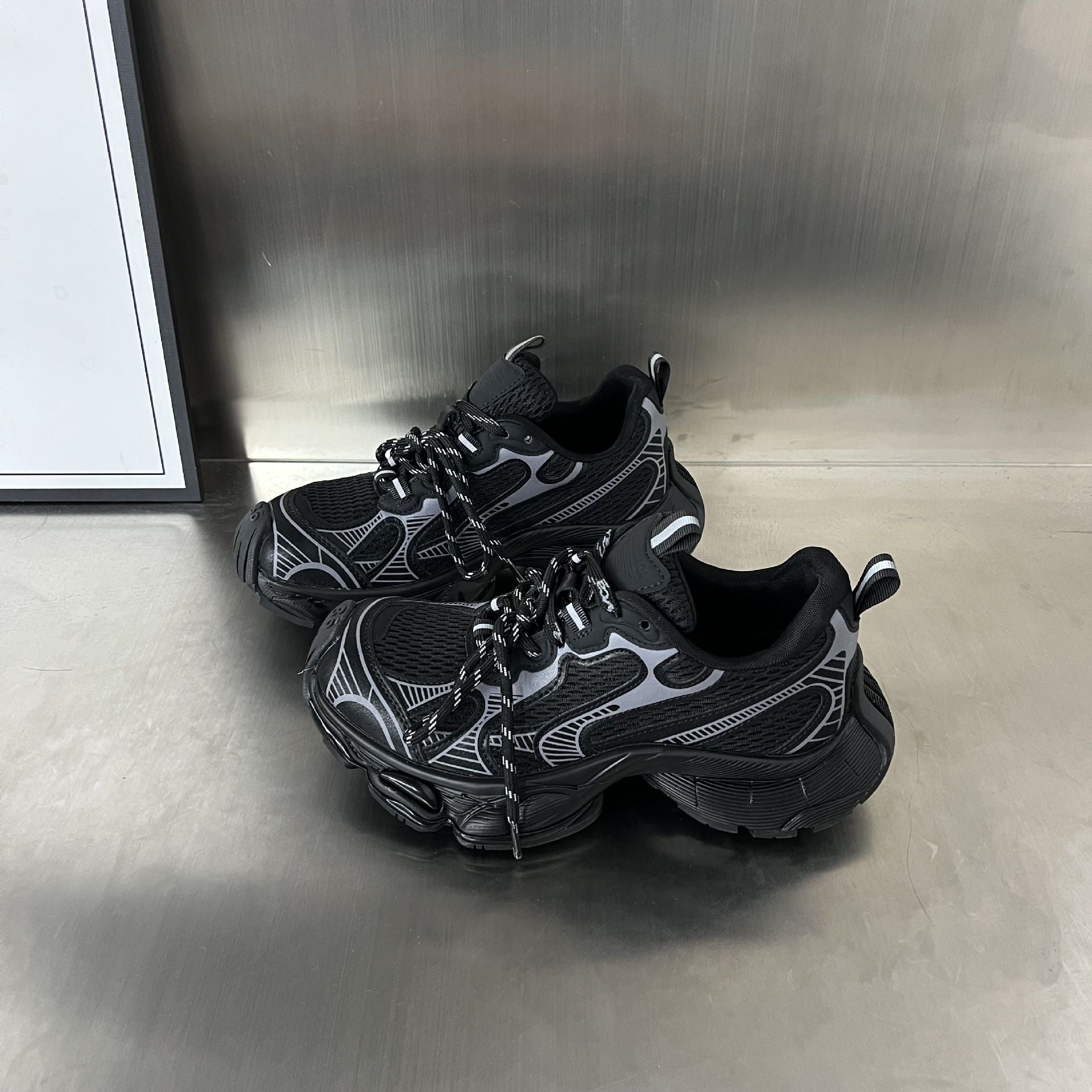 Damen Sportliche Laufschuhe mit atmungsaktiven Netz- und stabilisierenden Sohlen R&B