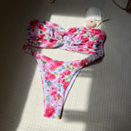 Damen Bandeau-Bikini mit floraler Raffung und elastischen Bändern R&B