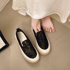 Damen Slip-On Sneakers mit floralem Stickdesign R&B