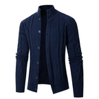 Herren Strickjacke mit klassischem Kabelmuster und hohem Stehkragen
