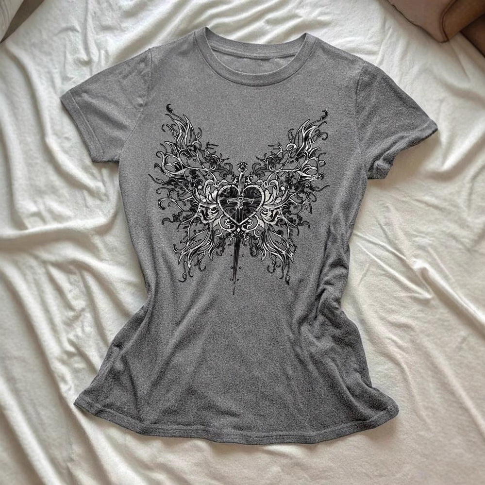 Damen T-Shirt mit künstlerischem Schmetterlingsdesign und herzförmigem Akzent R&B