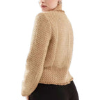 Damen Elegante kurze Jacke mit strukturiertem Design und goldenen Knöpfen R&B