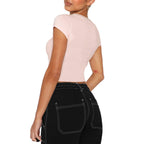 Damen modisches cropped T-Shirt mit quadratischem Ausschnitt und zarten Spitzenakzenten R&B