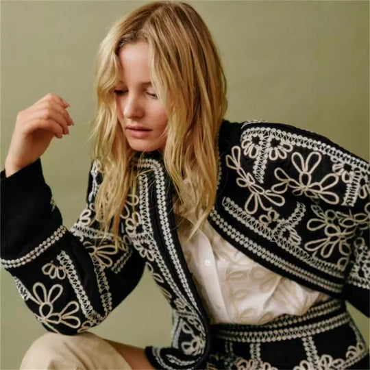 Damen gestickte Blumenjacke mit Volumenärmeln R&B