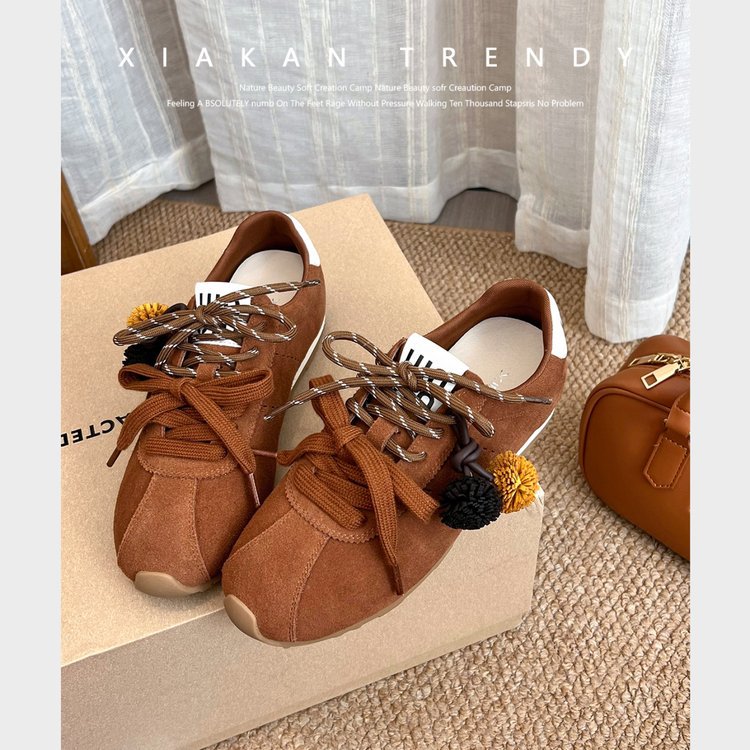 Damen modische und komfortable Sneakers mit innovativen Schnürdetails R&B