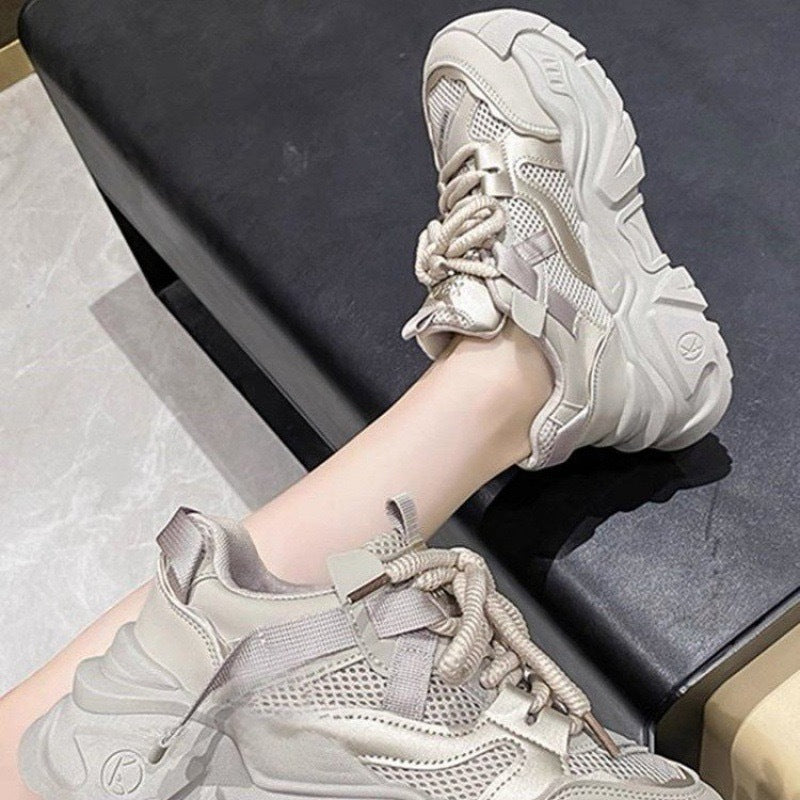 Damen Chunky Sneaker mit atmungsaktivem Mesh und stabiler Sohle R&B