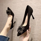 Damen Elegante Pumps mit glamouröser Schmuckapplikation R&B