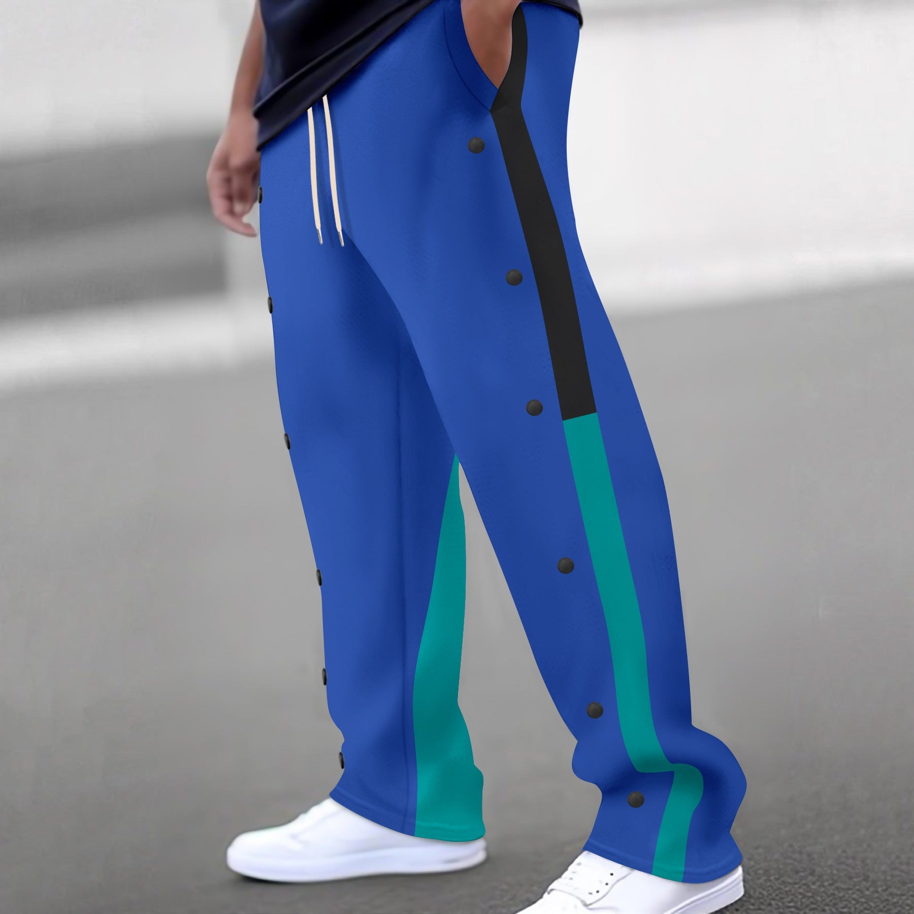 Herren Sporthose mit seitlichen Druckknöpfen R&B