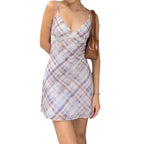 Damen Spitzen-Nachtkleid mit verführerischem V-Ausschnitt und feinen Karomustern R&B