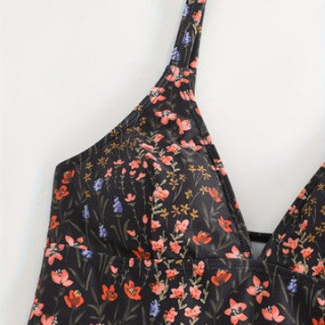 Damen eleganter und figurbetonter Badeanzug mit floralem Design R&B