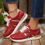 Damen modische Sneaker mit auffälligen metallischen Akzenten R&B