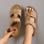 Damen Bequeme Wedge-Pantoletten mit verstellbaren Riemen und anatomischem Fußbett R&B