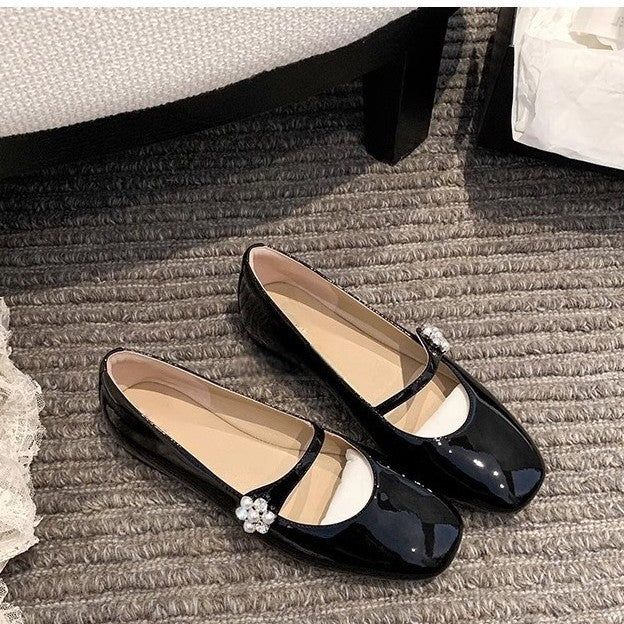Damen Ballerinas mit eleganten Cut-Outs und modischem Dekor