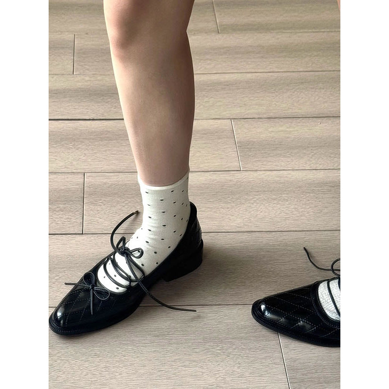 Damen edle Lackleder-Schuhe mit raffiniertem Schnürdesign R&B